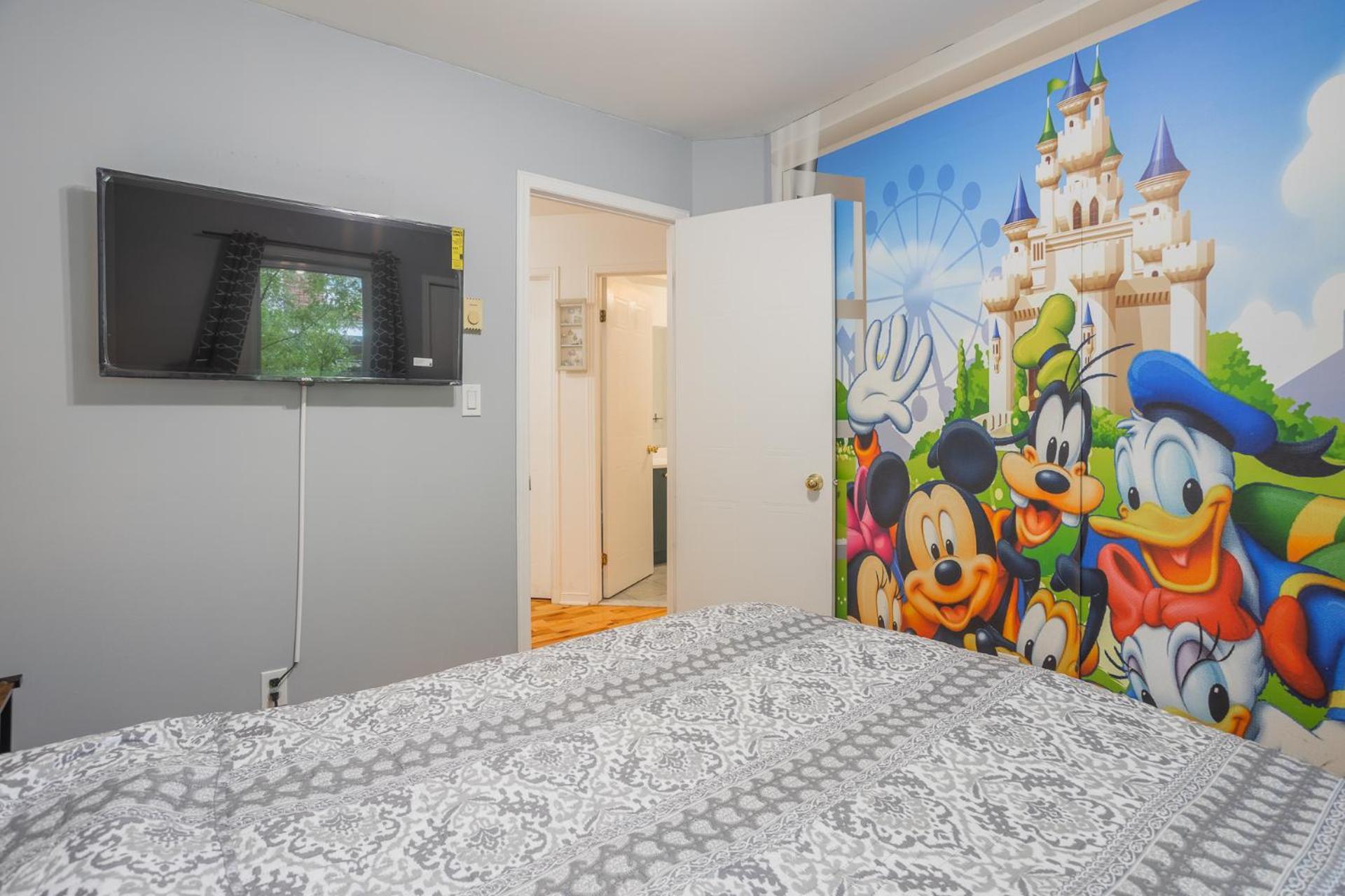 Amazing 4-Bedrooms مونتريال المظهر الخارجي الصورة